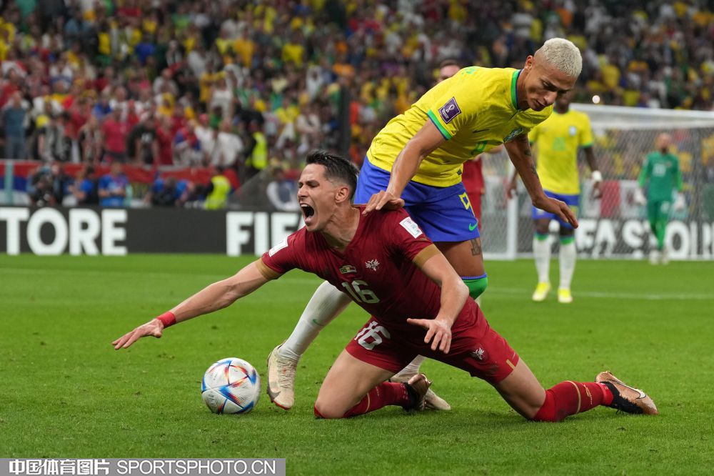 年從摩納哥 年從摩納哥